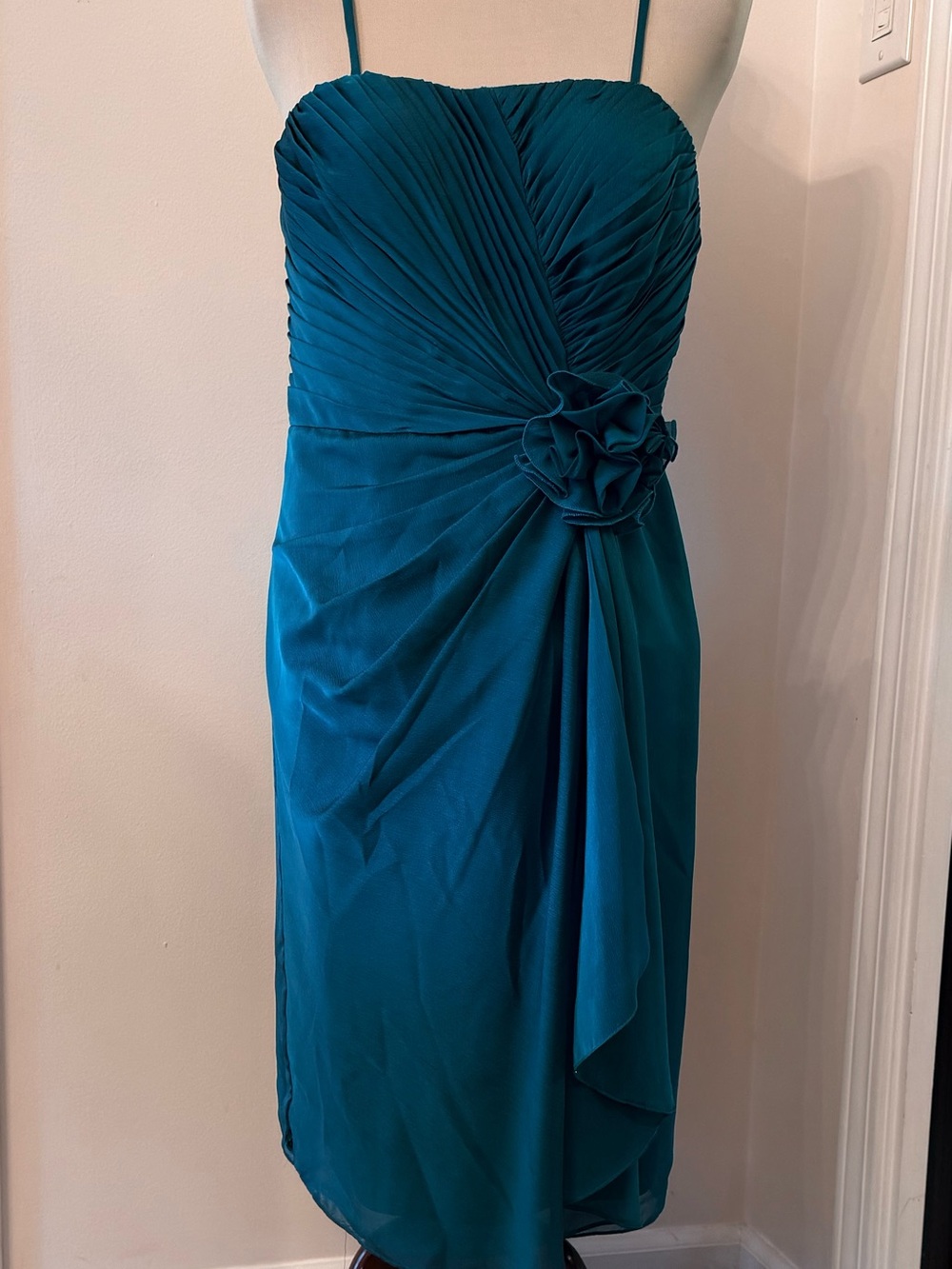 HoCo Adrianna Papell Teal Spaghetti-Strap Pleated Midi Dress with Rosette Size 6